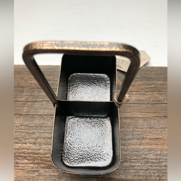 NEW Burnished Gold Rustic Look Salt & Pepper Shaker Set in Tray - Picture 6 of 10